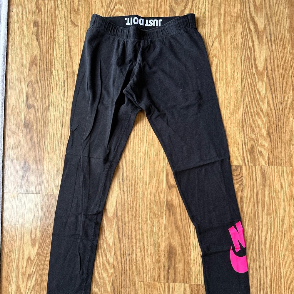 Nike leggings